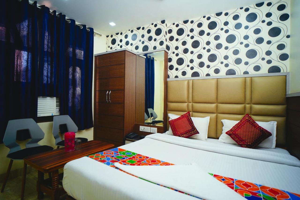 Hotel Delhi Darshan Deluxe-By Rsl Hospitality Ню Делхи Екстериор снимка