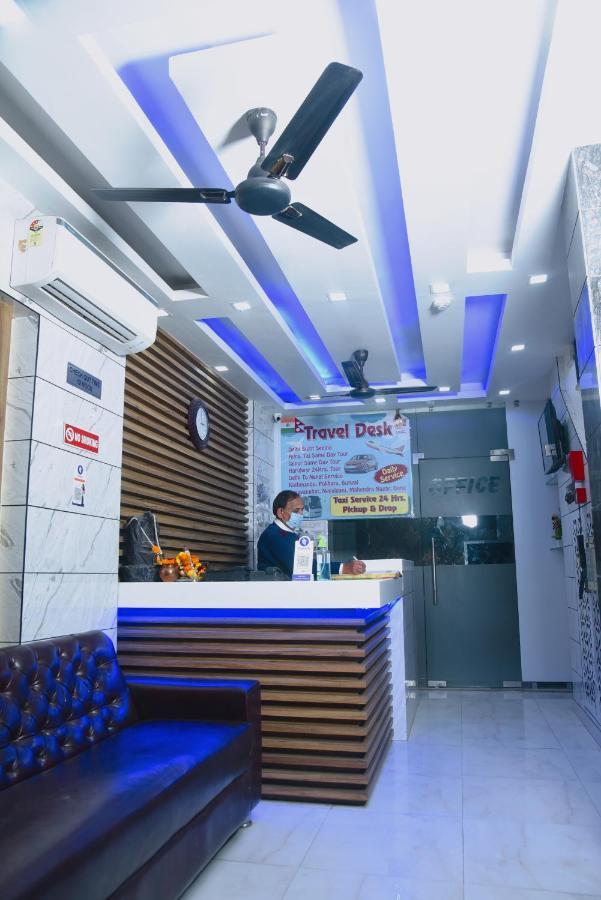 Hotel Delhi Darshan Deluxe-By Rsl Hospitality Ню Делхи Екстериор снимка