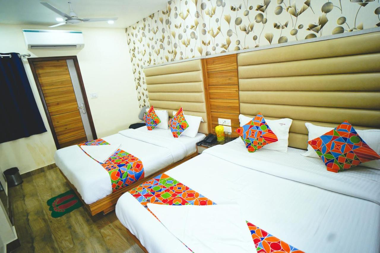 Hotel Delhi Darshan Deluxe-By Rsl Hospitality Ню Делхи Екстериор снимка